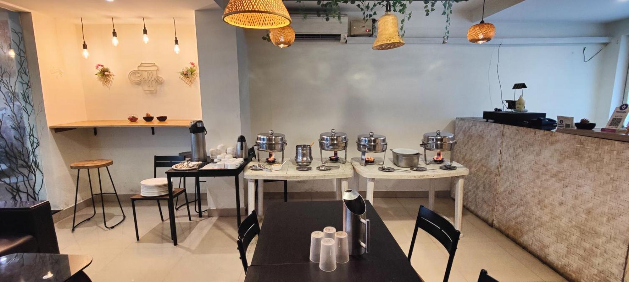 Hotel Krrish Inn - Ameerpet, Hyderabad Eksteriør bilde