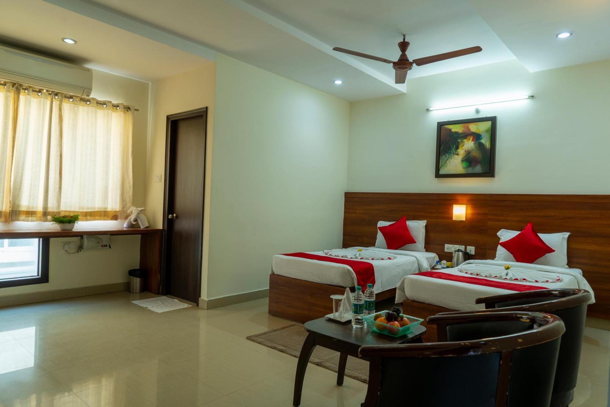 Hotel Krrish Inn - Ameerpet, Hyderabad Eksteriør bilde