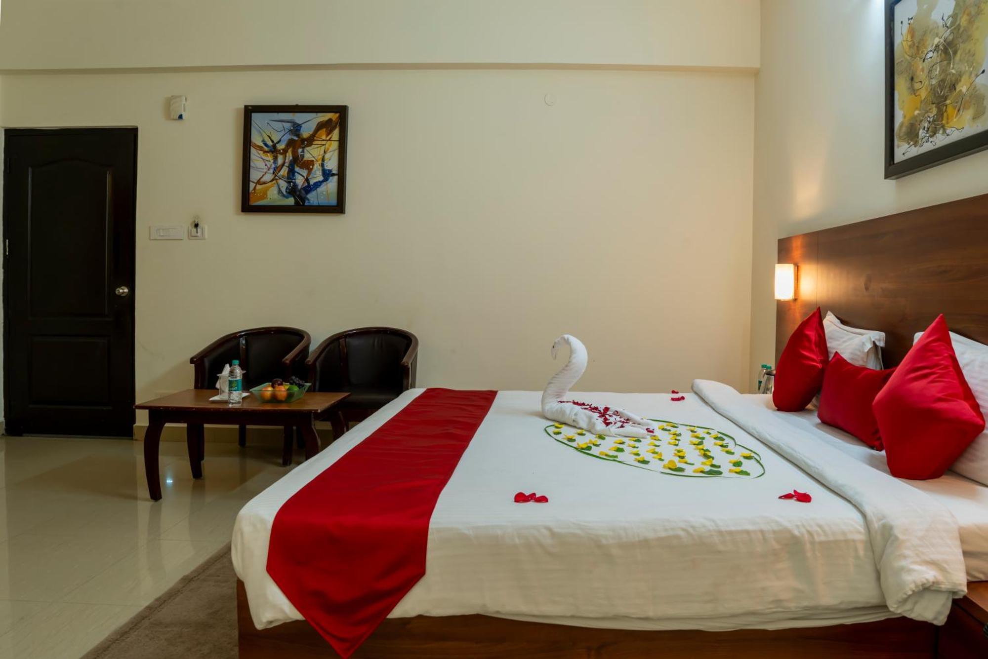 Hotel Krrish Inn - Ameerpet, Hyderabad Eksteriør bilde