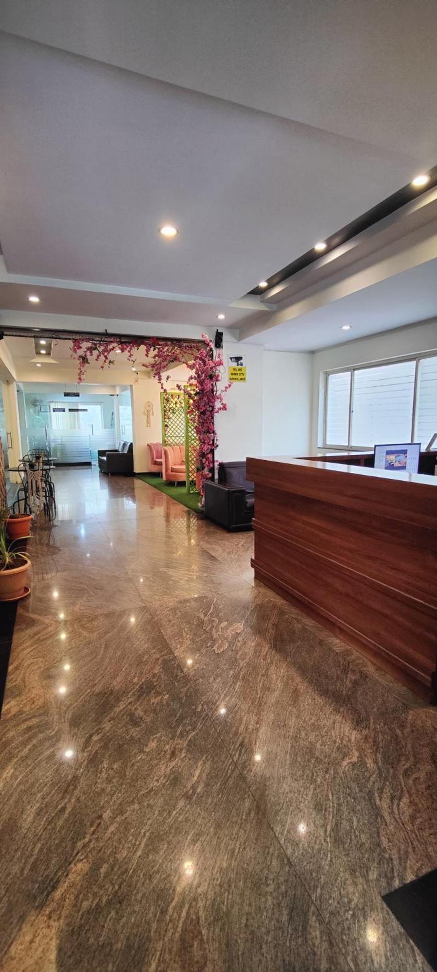 Hotel Krrish Inn - Ameerpet, Hyderabad Eksteriør bilde