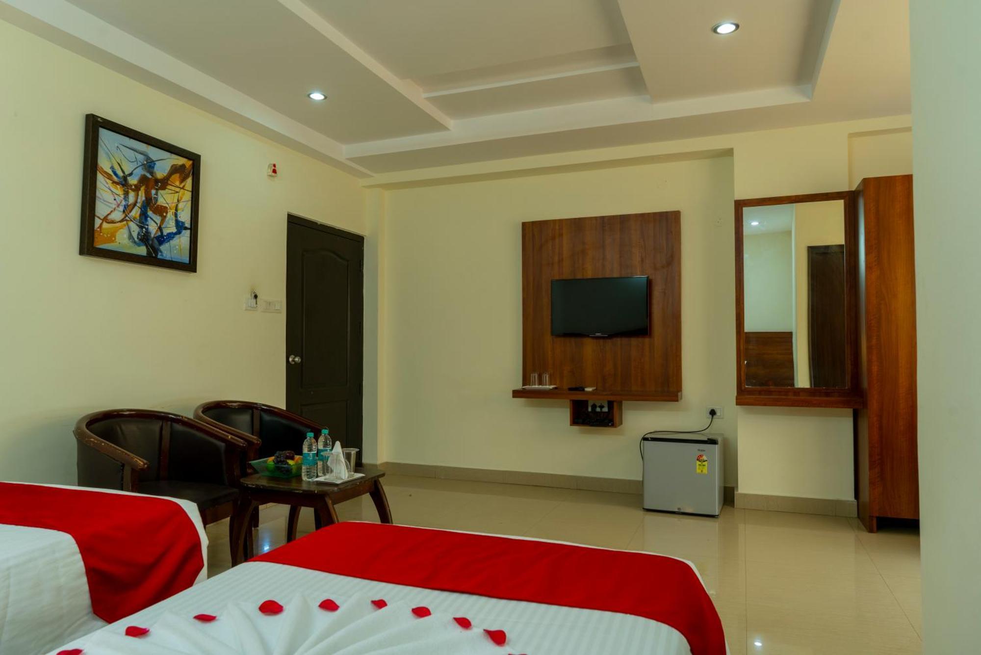 Hotel Krrish Inn - Ameerpet, Hyderabad Eksteriør bilde