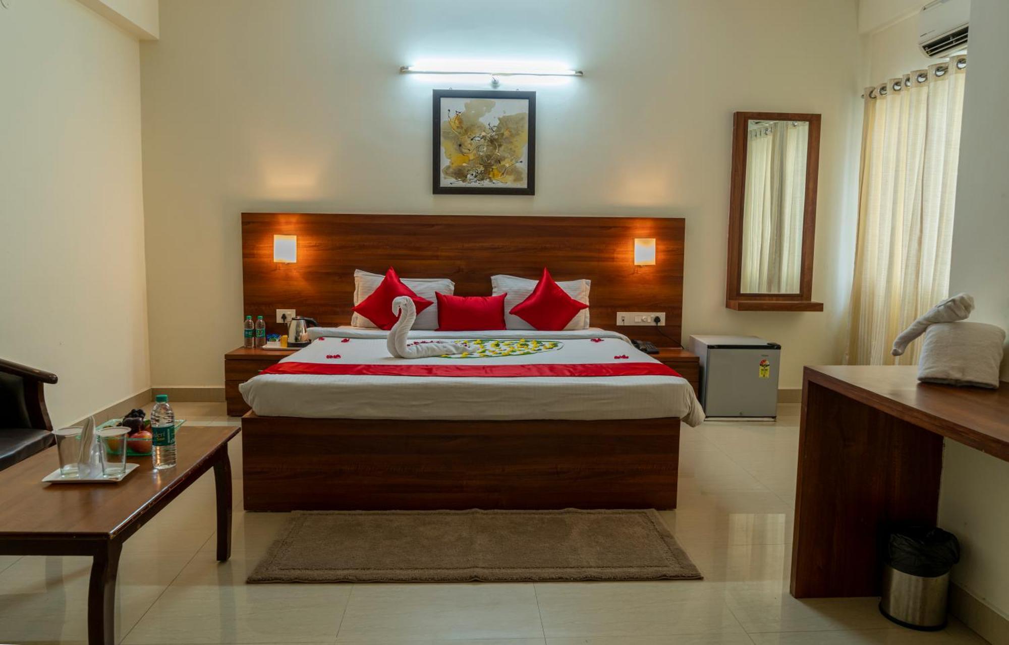 Hotel Krrish Inn - Ameerpet, Hyderabad Eksteriør bilde